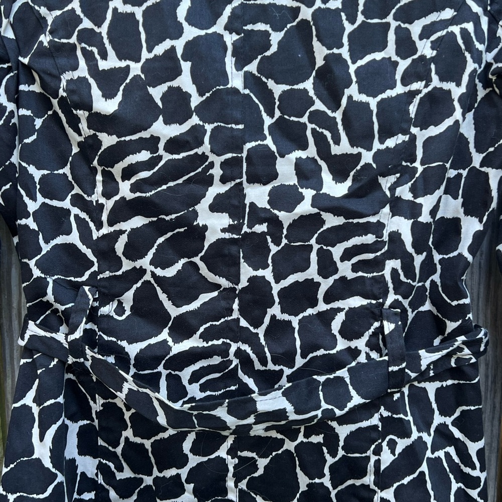 LUII ANTHROPOLOGIE Giraffe Print Belted Trench Coat Jacket Women’s Small - Picture 11 of 11
